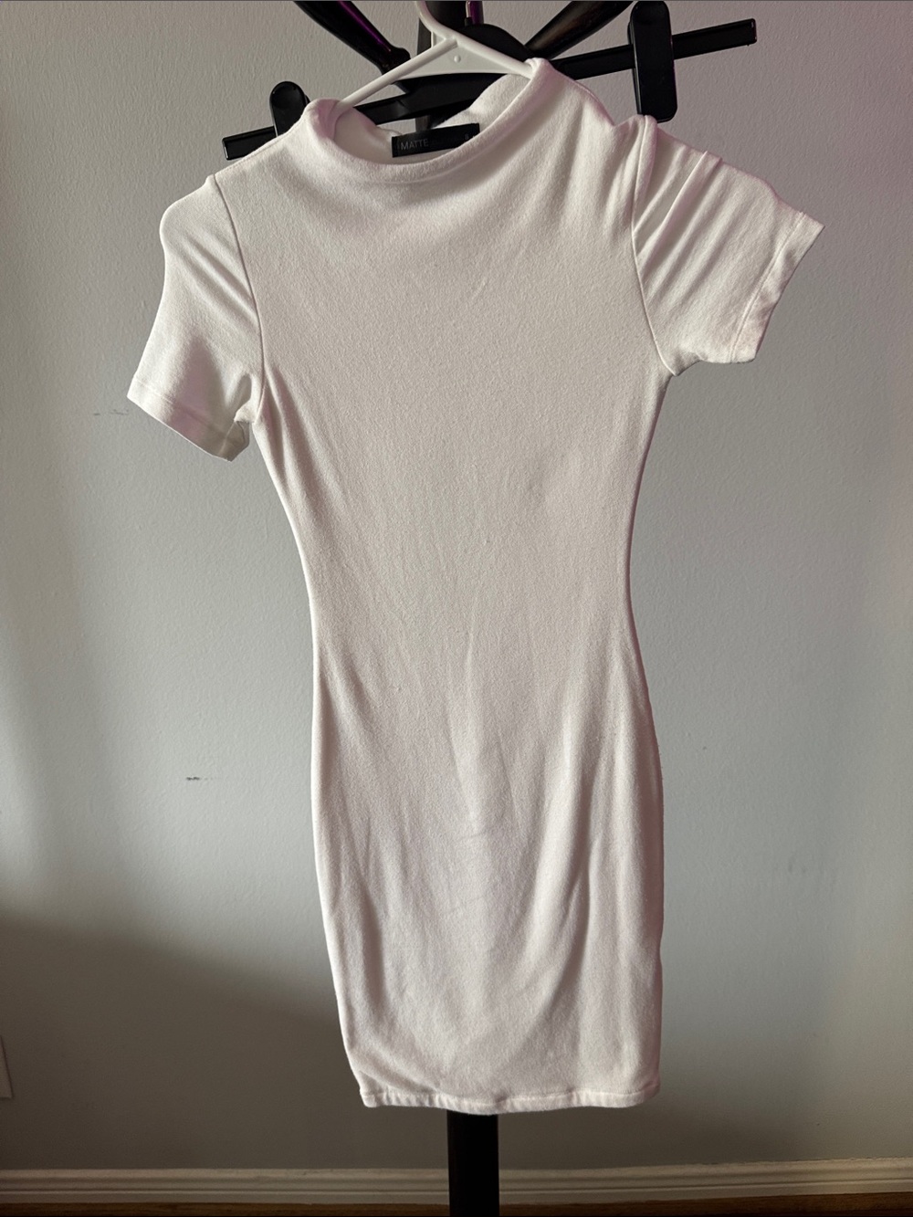Classic White Mock Neck Short Sleeve Bodycon Dress 17.2.M